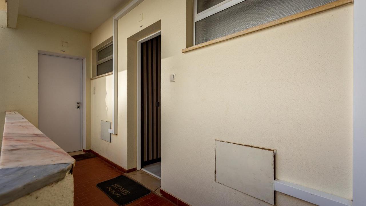 Charming 1 Bedroom Apartment In Portimao By Lovelystay エクステリア 写真