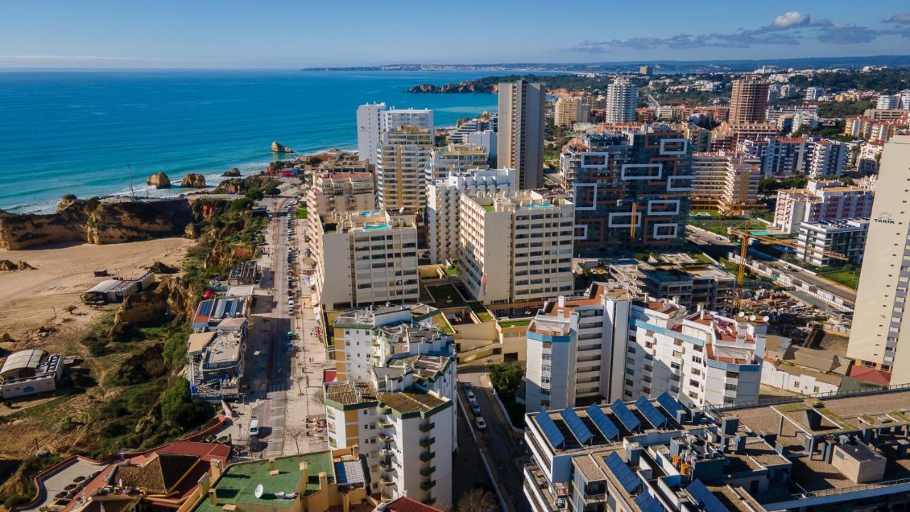 Charming 1 Bedroom Apartment In Portimao By Lovelystay エクステリア 写真